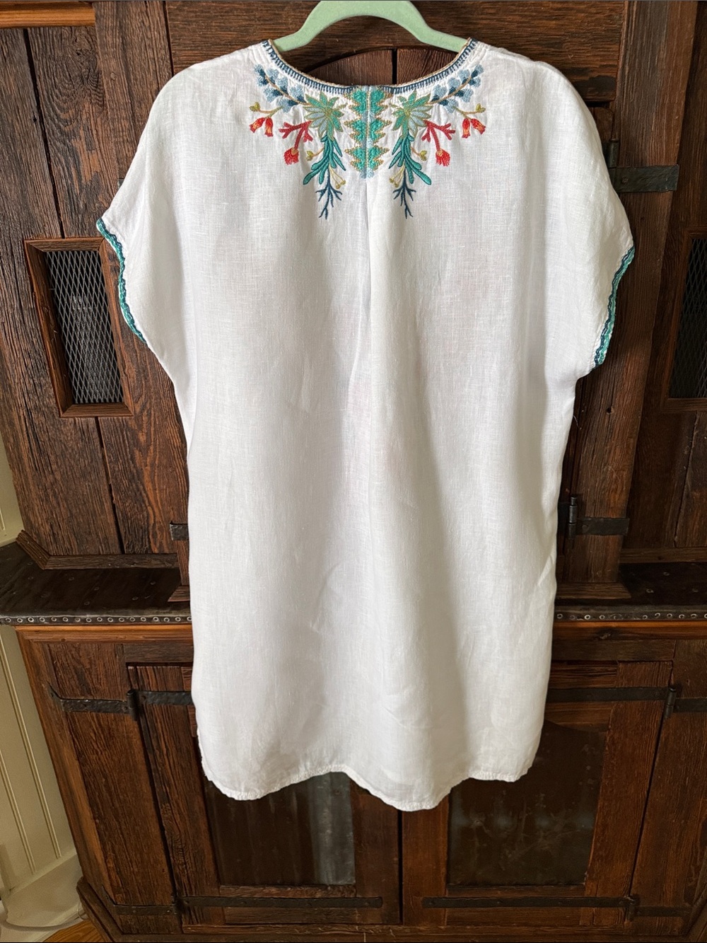 Johnny Was White Linen Floral Embroidered V-Neck Dress/ or Tunic MED-Like New - Picture 5 of 10